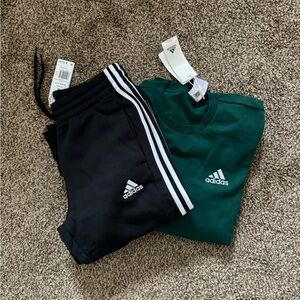 Adidas Men's Green Crewneck/Black Sweatpants Set